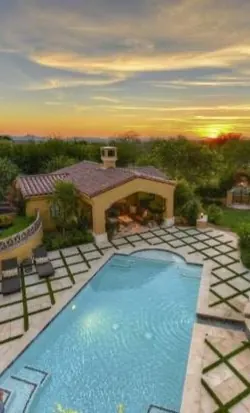 Beautifully landscaped Scottsdale backyard by PTL Landscaping